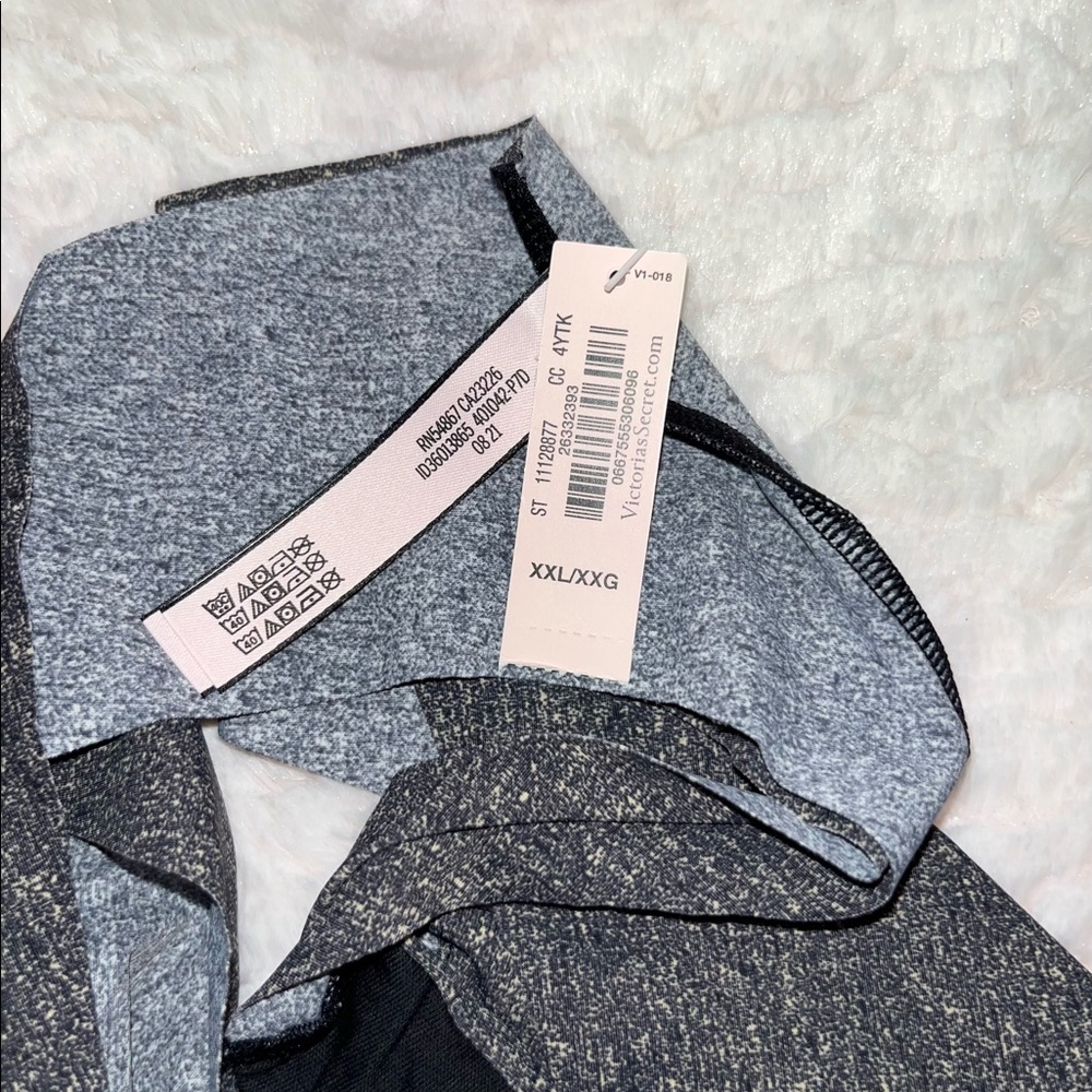 Victoria’s Secret Dark Gray Charcoal No Show Thong Panties - Picture 5 of 5